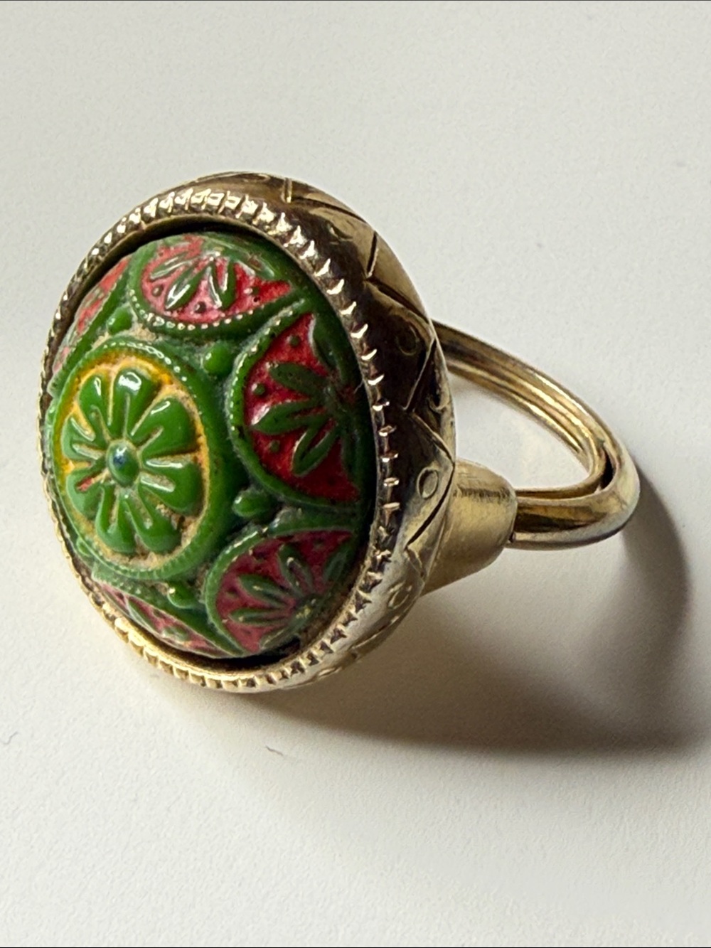 Vintage Celebrity signed rare vintage adjustable MCM ring